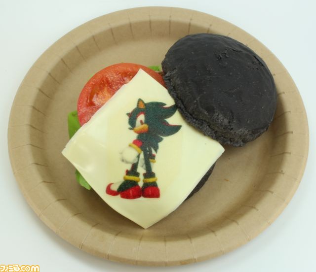 東京スカイツリータウン“テレビ局公式ショップ～ツリービレッジ～”にて“ソニック25周年カフェ”が12月1日オープン！_04