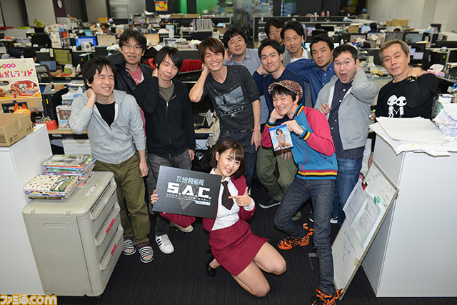【プレゼントあり】グラドル忍野さらさんに『攻殻機動隊S.A.C. ONLINE』で勝って水着になってもらった_04