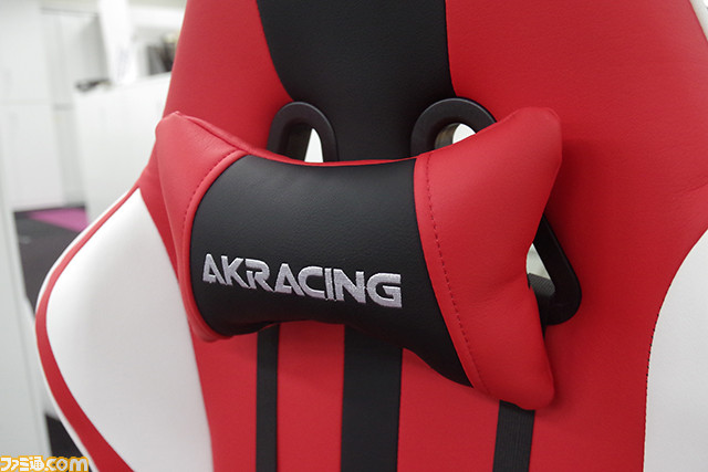 『AKRacing 極坐』は悪魔か。オフィスにこたつを置いてゲーミング座椅子の座り心地をチェック_07