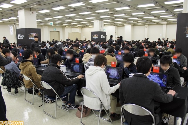 女流棋士・香川愛生さんも参戦！　『シャドウバース』全国大会”Shadowverse Rise of Bahamut～ファミ通CUP2017～”東日本予選大会DAY1の模様をリポート_06