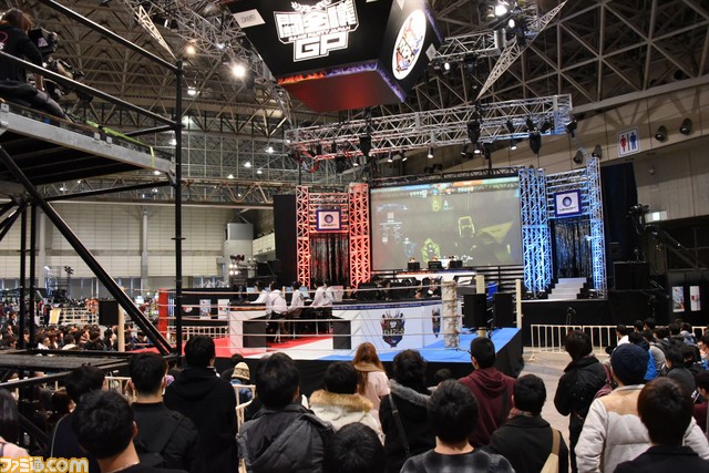 撃ち合いに勝るのは戦術だ! “レインボーシックス シージ国内最強決定戦”オフライン決勝リポート_12