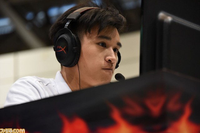 撃ち合いに勝るのは戦術だ! “レインボーシックス シージ国内最強決定戦”オフライン決勝リポート_10
