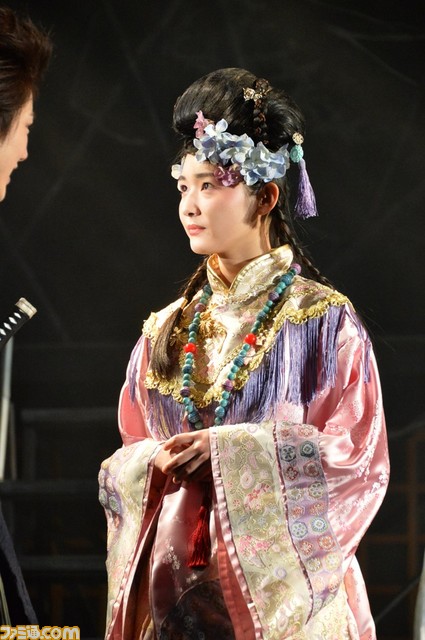 堀井雄二氏、齊藤陽介氏も太鼓判！　イシイジロウ氏原作による舞台『龍よ、狼と踊れ Dragon,Dance with Wolves』ゲネプロリポート_03