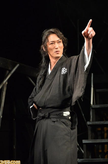 堀井雄二氏、齊藤陽介氏も太鼓判！　イシイジロウ氏原作による舞台『龍よ、狼と踊れ Dragon,Dance with Wolves』ゲネプロリポート_08