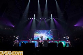 初の単独“ぶどーかん”は、サプライズゲスト6人! 手作りのような想いに溢れた『アイマス ミリオンライブ!』4thライブDay1リポート_17