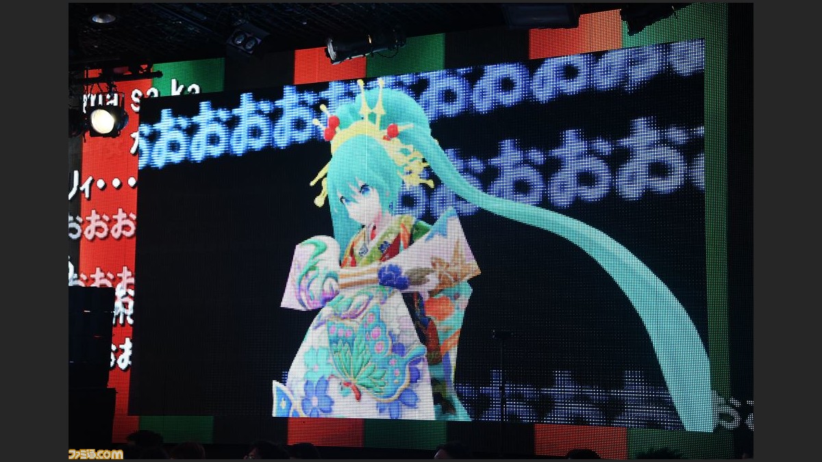 ニコニコ超会議17 最終発表会詳細リポート ビートたけしや小池都知事も参戦決定 で とにかく見どころがてんこ盛りなんです 1 2 ファミ通 Com ニコニコ超会議17 最終発表会詳細リポート ビートたけしや小池都知事も参戦決定 で とにかく見どころがてんこ盛りなんです 1 2 ファミ通 Com