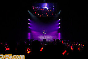日替わり曲は「Happy!」&「Welcome!!」! 『アイドルマスター』初の海外単独公演、4月23日公演のオフィシャルフォト&セットリスト_05