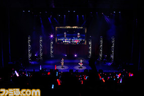 日替わり曲は「Happy!」&「Welcome!!」! 『アイドルマスター』初の海外単独公演、4月23日公演のオフィシャルフォト&セットリスト_03