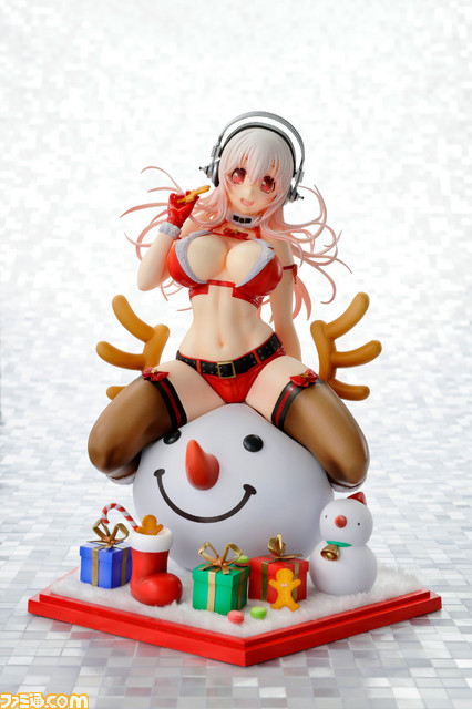 【プレゼントあり】スーパーそに子が涼しげな“クリスマスVer.”でフィギュア化決定_05