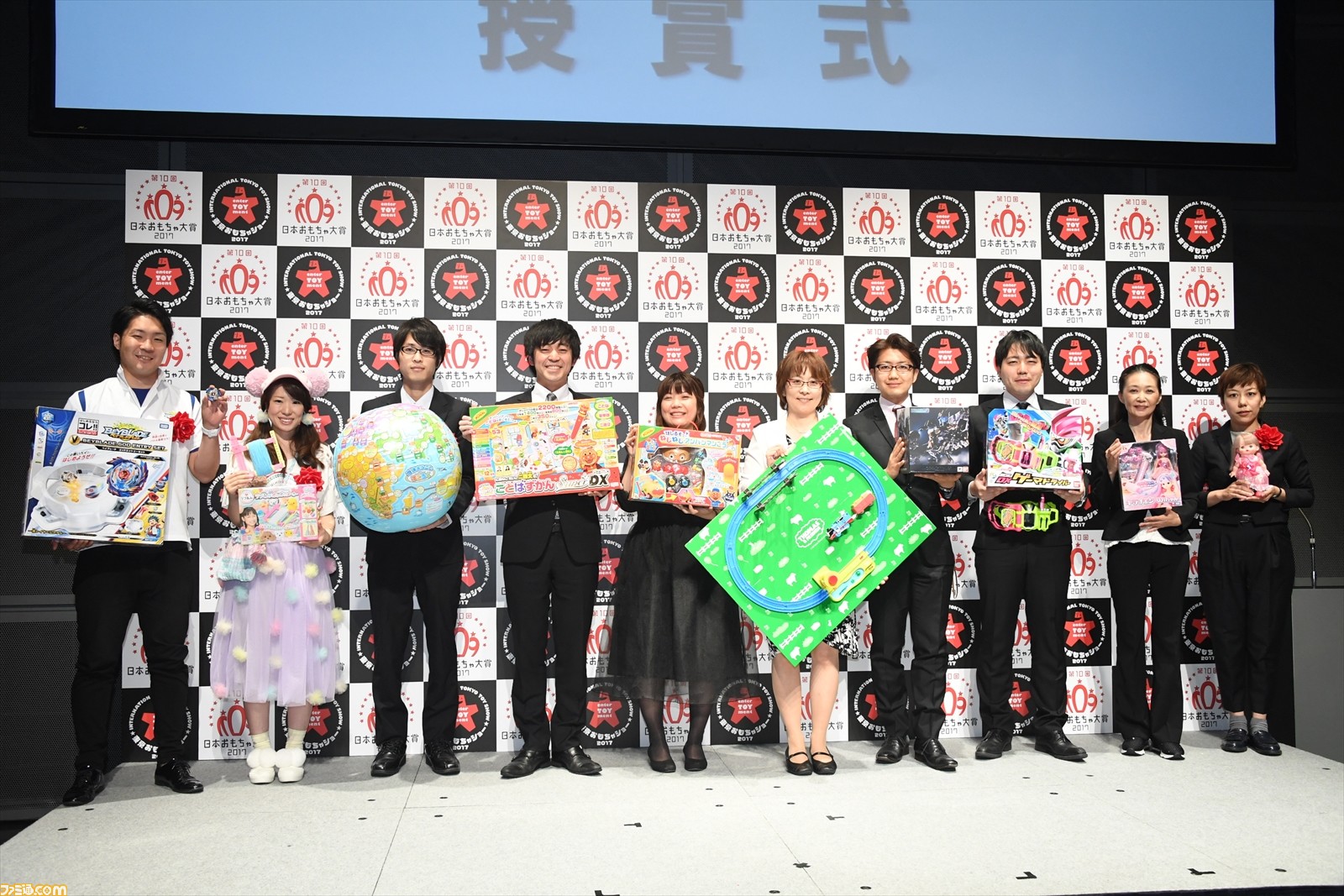 日本おもちゃ大賞17 が決定 各部門で大賞に輝いたおもちゃは ファミ通 Com