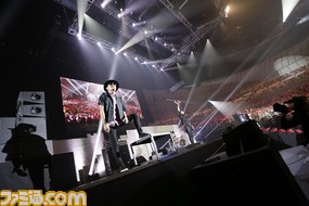 英雄とソーディアン、伝説のコンビが20年越しの初共演! シークレットゲストに会場が驚愕した2日目をリポート【テイルズ オブ フェスティバル 2017】_40