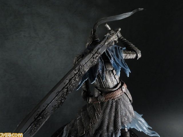 『DARK SOULS』シリーズのフィギュアとラバーストラップが入った“とるパカ!”数量限定で登場_08
