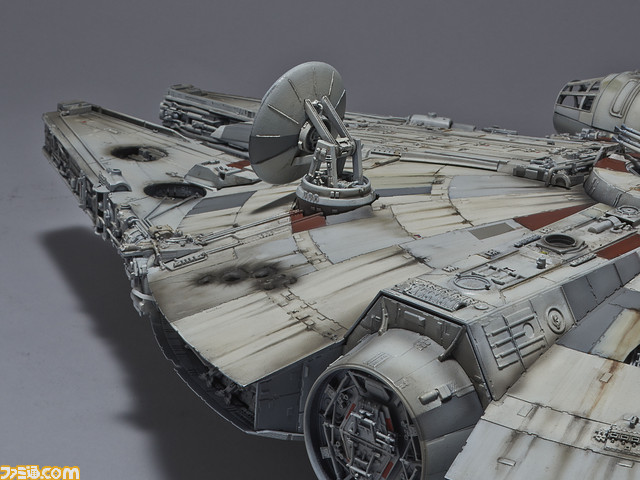 『スター・ウォーズ』の宇宙船“ミレニアム・ファルコン”を完全再現したプラモデルが登場_09