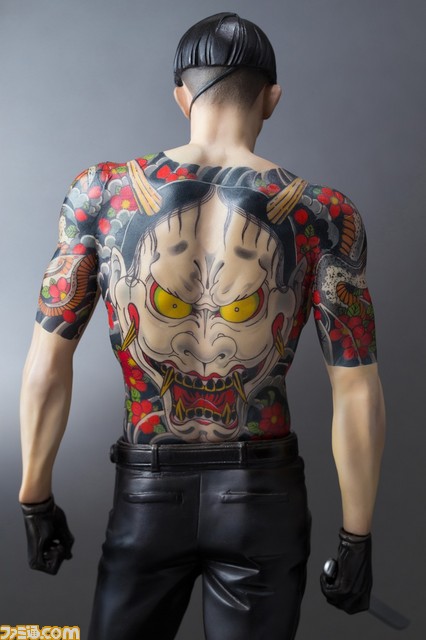 龍が如く 嶋野の狂犬 真島吾朗が完成品ノンスケールフィギュアになって登場 ファミ通 Com