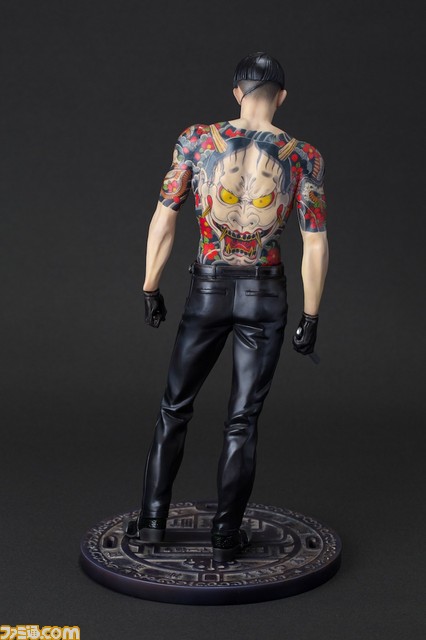 龍が如く』嶋野の狂犬・真島吾朗が完成品ノンスケールフィギュア