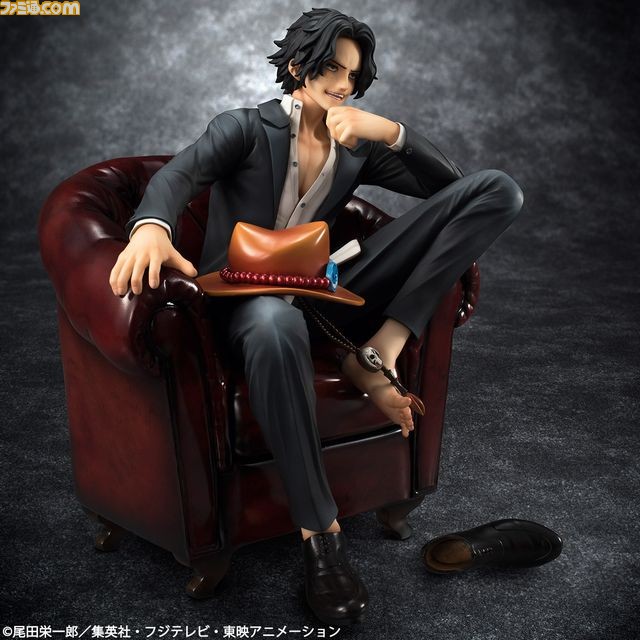 『ONE PIECE』ルフィの義兄“エース”がスーツを着崩し腰掛ける姿で立体化_06