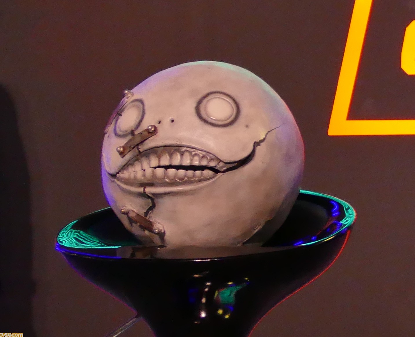 シンガポールの Nier Automata ファンはエミールをリストラ Gamestart 17イベントリポート ファミ通 Com