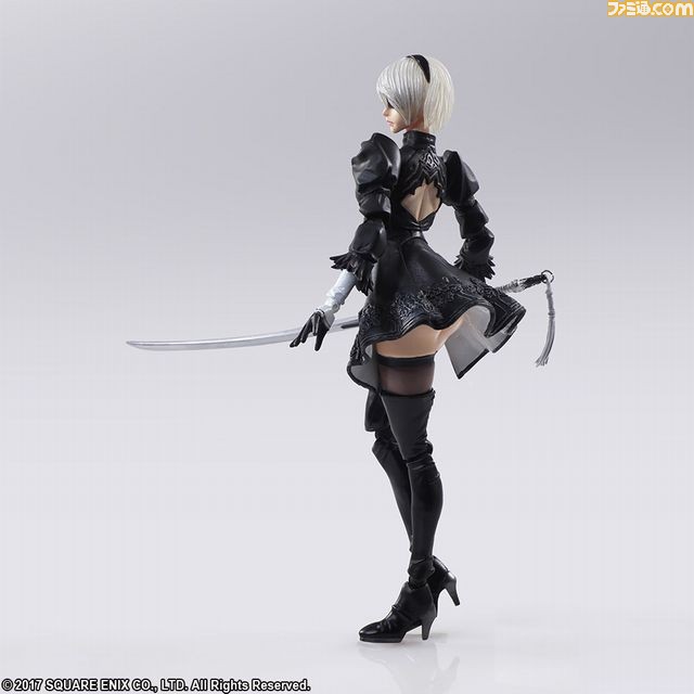 『NieR:Automata』“2B”と“機械生命体”アクションフィギュアが手のひらサイズで登場_02