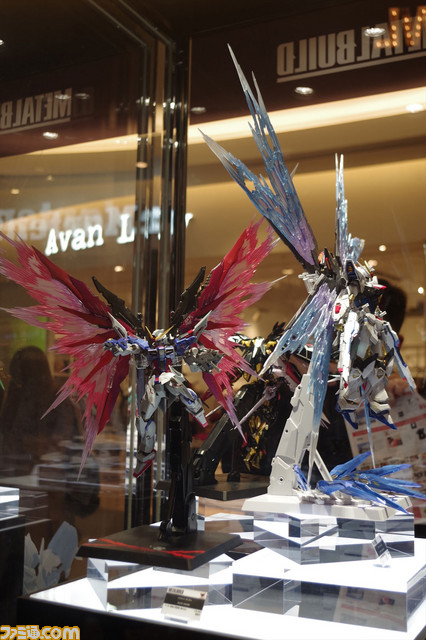 “GUNDAM docks at TOKYO JAPAN”スタート！　オープニングセレモニーには古谷徹や小松未可子ら豪華ゲストが登壇し、ダイバーシティがガンダムに染まる！_24