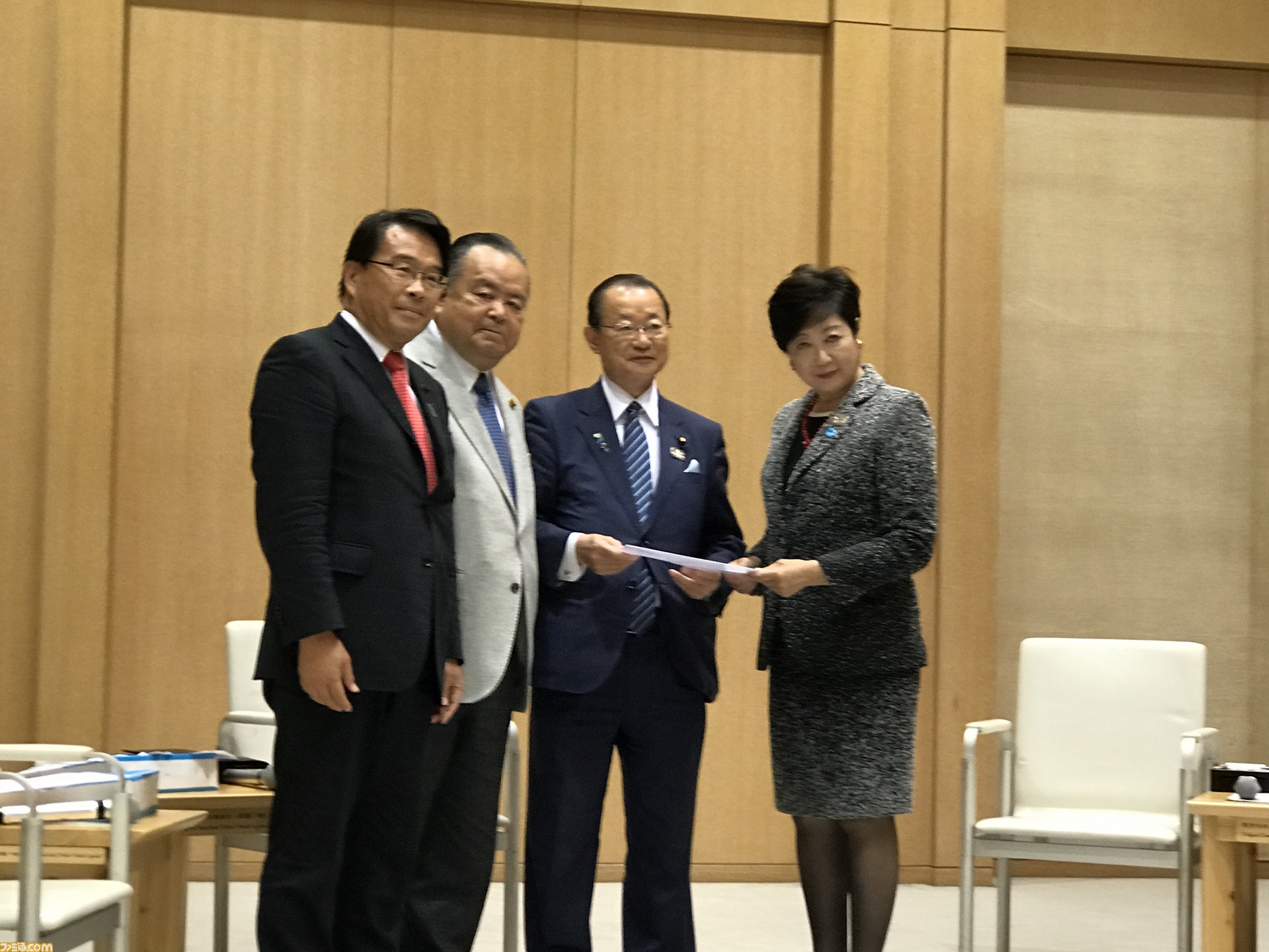 東京オリンピックにｅスポーツを オンラインゲーム ｅスポーツ議連が小池都知事に要請 ファミ通 Com