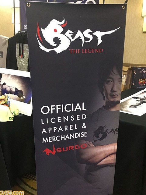 『ストリートファイターV』公式世界大会の会場にはユニークな物販コーナーが多数出展！【カプコンカップ2017】_21