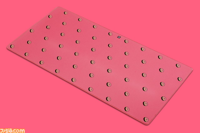 デスク全体をカバーするデスクパッドがMionixから発売　個性的なカラーとデザイン_06