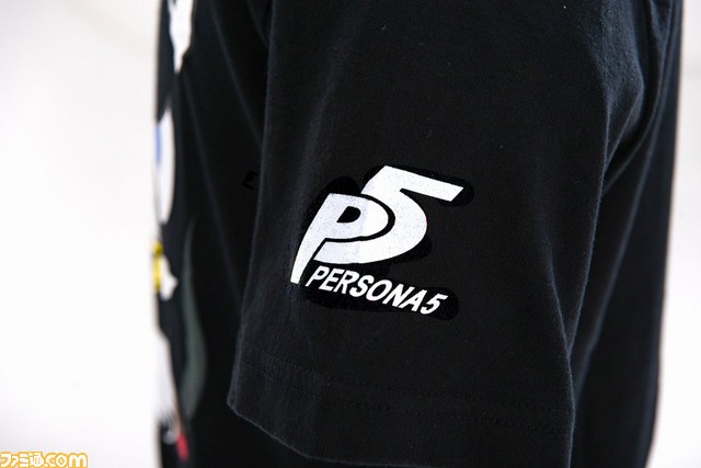 『ペルソナ5』モルガナを全面にあしらったTシャツが9月に発売_08