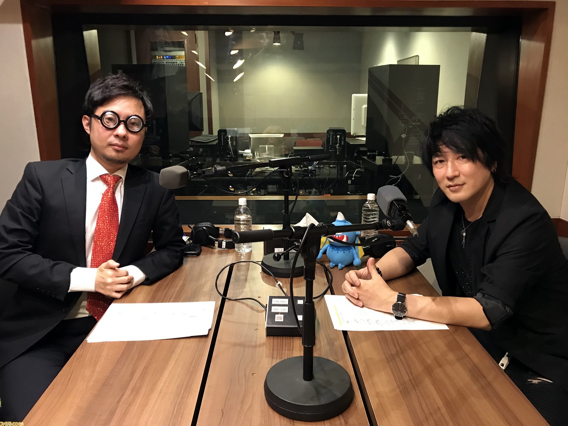 椎名慶治氏が またまた 城とドラゴン について語り尽くす ラジオ番組 椎名慶治のゲーマー列伝 第6回放送をリポート ファミ通 Com 椎名慶治氏が またまた 城とドラゴン について語り尽くす ラジオ番組 椎名慶治のゲーマー列伝 第6回放送をリポート ファミ通 Com