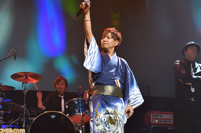 yǉHDDo[XgzqjEP2K̓Abvf[guǉ̔Mvy}K[^z 	YouTube>2{ jRjR>1{ ->摜>124 