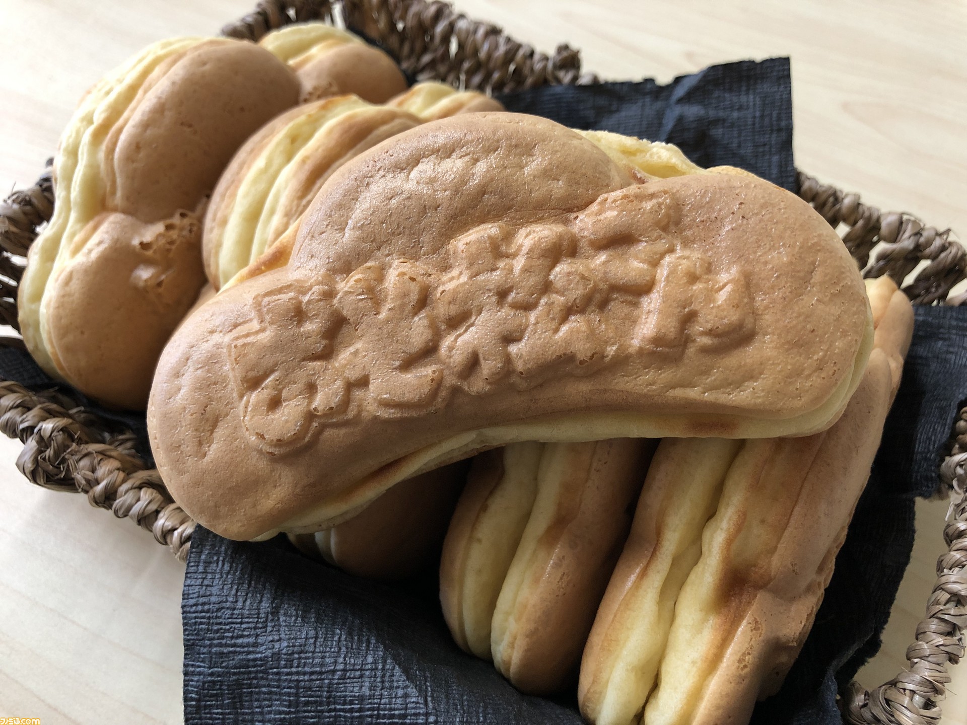 セガのたい焼き おそ松さん コラボ 長男 末弟 6種の 焼き をコンプせよ 限定グッズもあるよ ファミ通 Com セガのたい焼き おそ松さん コラボ 長男 末弟 6種の 焼き をコンプせよ 限定グッズもあるよ ファミ通 Com