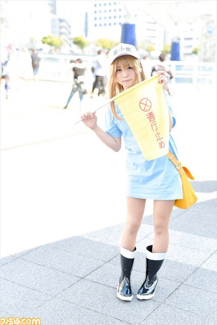 【くろねこ登場!】コミケ95参加の人気コスプレイヤーたちと過ごす年末年始SP企画“ゆくコスくるコス”【7日連続企画/最終日】_19