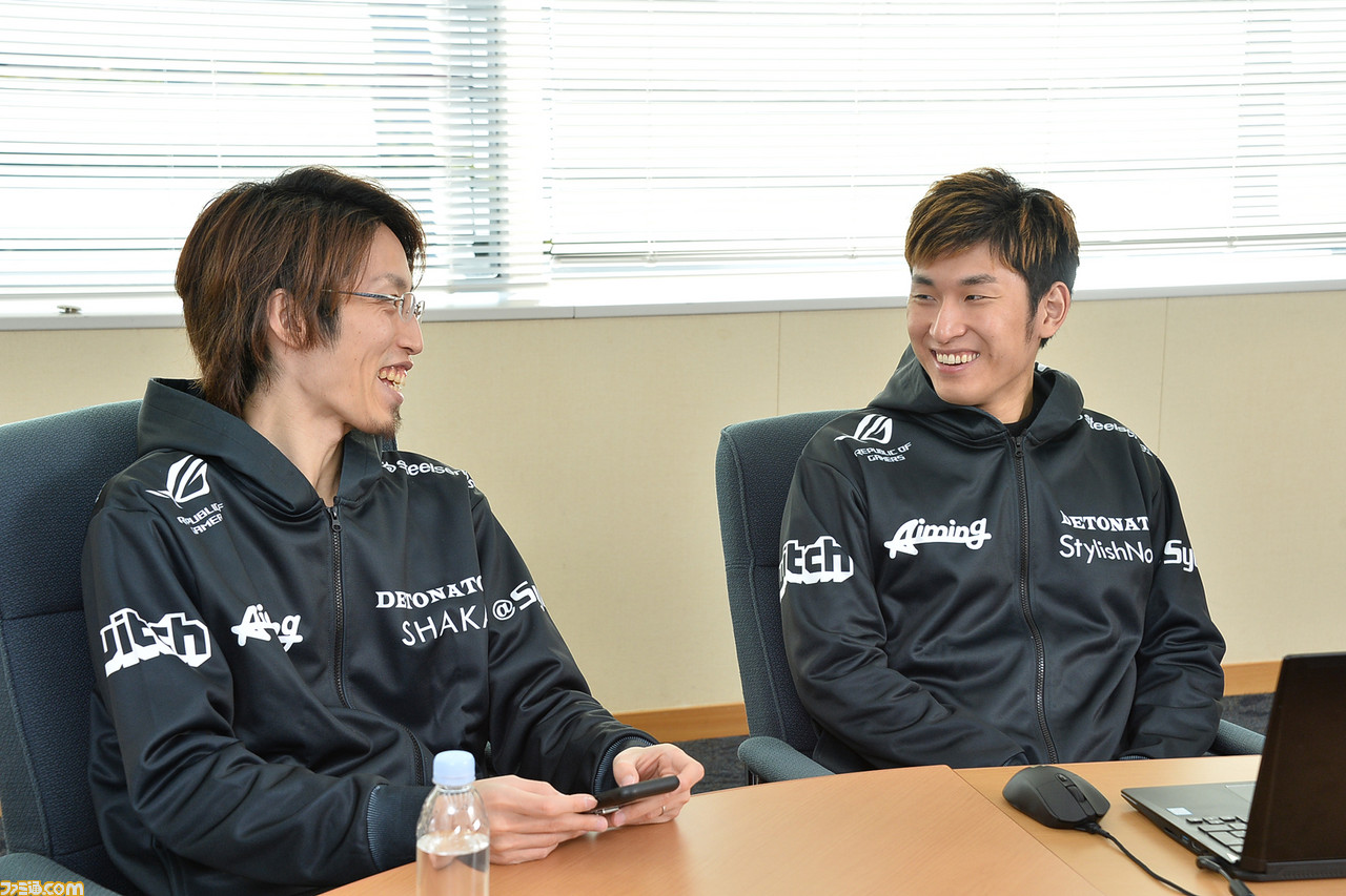 ゲーマー向きの仕事は踊り子? 社会保険労務士? SHAKAとStylishNoobの内面を適職診断RPG『ユーキャンクエスト』で見抜く_38