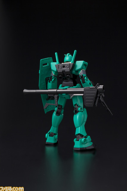 プロ野球12球団コラボのガンプラに驚き! ユニクロコラボやスペシャルムービーも。“機動戦士ガンダム 40周年プロジェクト”のコラボ商品が公開_43