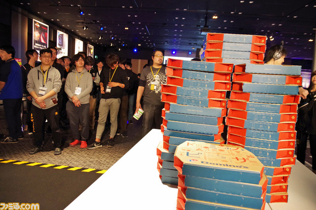 ゲーマーのコミュニティはマッドマックス――50時間以上ゲームを遊びまくるイベント“C4 LAN”裏話。esports除霊師との出会いが変化のきっかけ_32