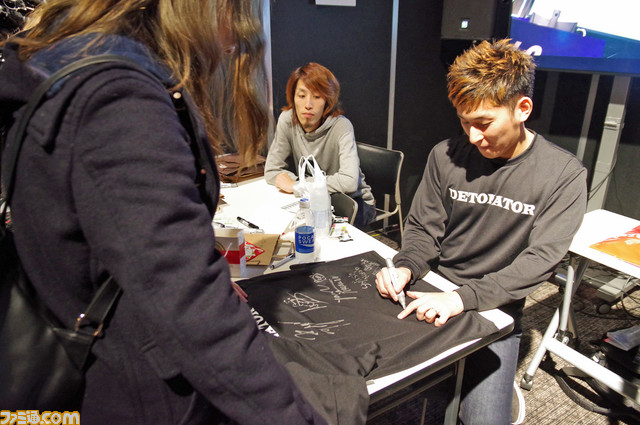 ゲーマーのコミュニティはマッドマックス――50時間以上ゲームを遊びまくるイベント“C4 LAN”裏話。esports除霊師との出会いが変化のきっかけ_17