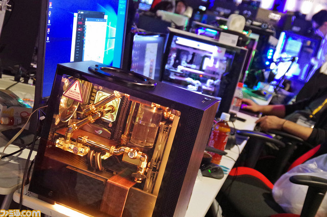 ゲーマーのコミュニティはマッドマックス――50時間以上ゲームを遊びまくるイベント“C4 LAN”裏話。esports除霊師との出会いが変化のきっかけ_41