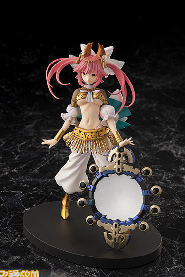 『Fate/EXTRA CCC』“キャスター神話礼装”のフィギュアが登場。“セイバー神話礼装”の再販も決定_03