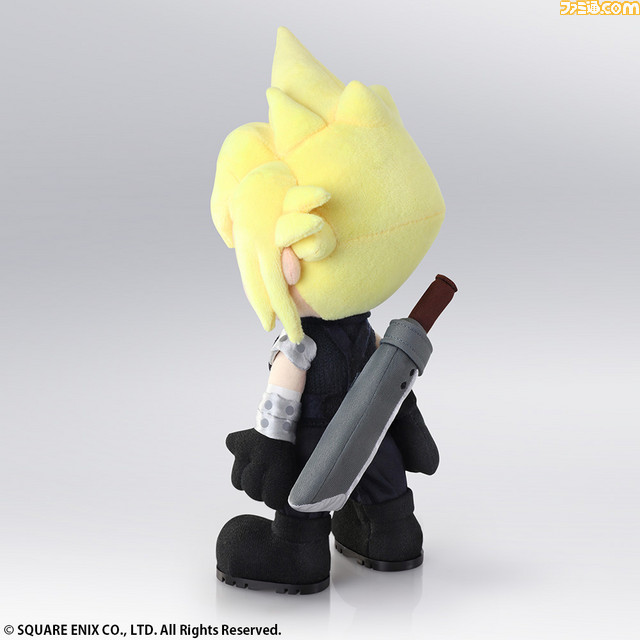 『FFVII』の主人公・クラウドが”アクションドール”となって登場! 手足や首が可動し、バスターソードも着脱可能_02