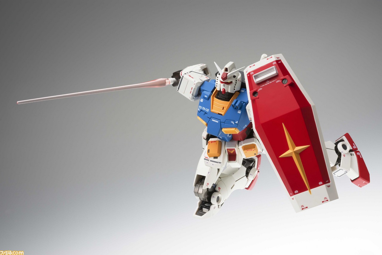 ☆機動戦士ガンダム RX-78-2モビルスーツ ファイティング プラモ 1/144 MS-06S シャア専用ザク 未組み立て品