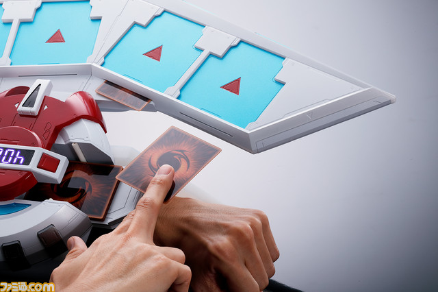 「オレのターン!!」など海馬瀬人の名言が収録。『遊☆戯☆王』決闘盤“デュエルディスク”が立体化_11