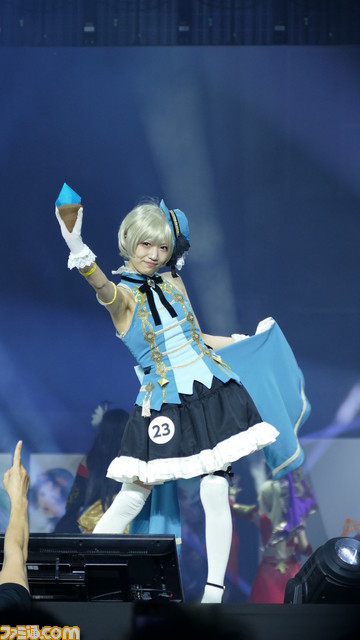 手作りの鎧や武器、LEDで光るギミックも!?　年々クオリティーが増していく『FFXIV』ファンフェスコスプレコンテストリポート！_04