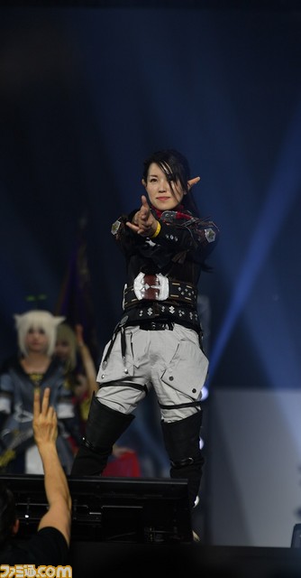 手作りの鎧や武器、LEDで光るギミックも!?　年々クオリティーが増していく『FFXIV』ファンフェスコスプレコンテストリポート！_59