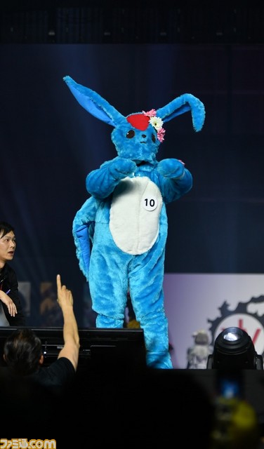 手作りの鎧や武器、LEDで光るギミックも!?　年々クオリティーが増していく『FFXIV』ファンフェスコスプレコンテストリポート！_19