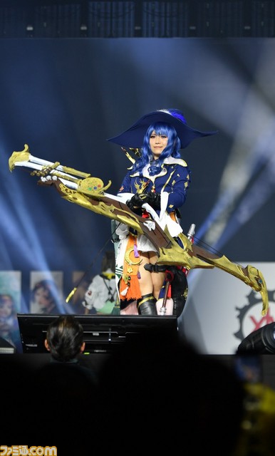 手作りの鎧や武器、LEDで光るギミックも!?　年々クオリティーが増していく『FFXIV』ファンフェスコスプレコンテストリポート！_33