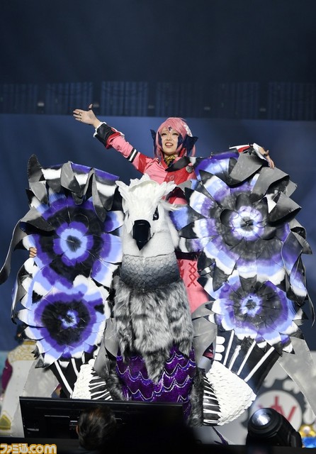 手作りの鎧や武器、LEDで光るギミックも!?　年々クオリティーが増していく『FFXIV』ファンフェスコスプレコンテストリポート！_30