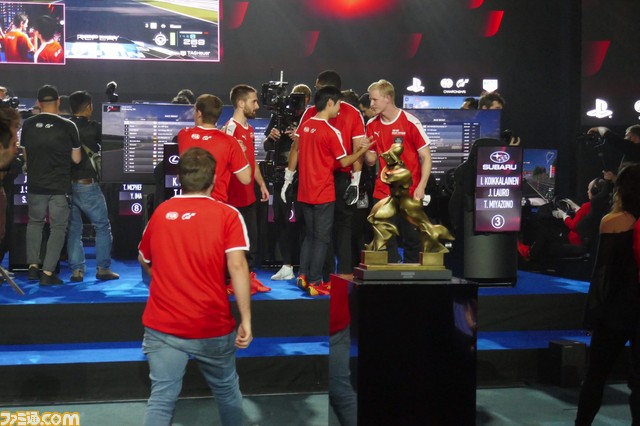 『グランツーリスモSPORT』が目指すバーチャルレースの未来。“eモータースポーツ”の現状とこれからを探る_07