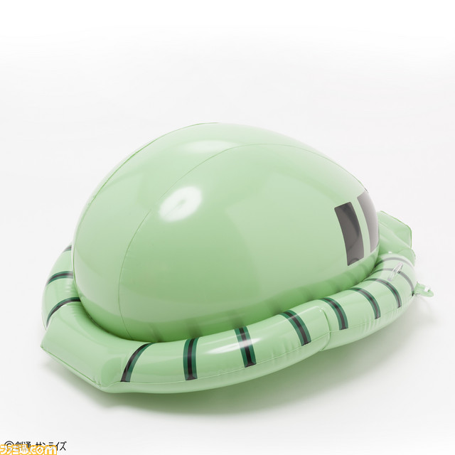 海やプールにザク襲来! 『ガンダム』の“シャア専用ザク”と“量産型ザク”をイメージした約100cmの浮輪が登場!_02