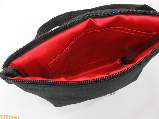 YOSHIKI×ハローキティのコラボ書籍『yoshikittyぴあ』が5月22日に発売。yoshikittyのイラストロゴ入り2WAYショルダーバッグが付録_04