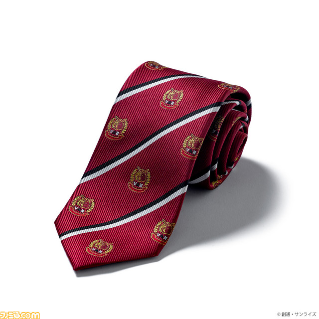 『ガンダム』とアイビーファッション“VAN”が初コラボ。ガンダムのエンブレム付きブレザーやチノパンなど全6アイテムを販売_02