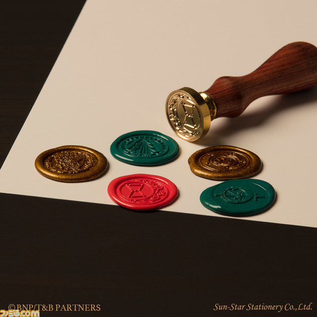 『TIGER & BUNNY』の世界観をモチーフにした“封蝋”が登場!“女神像”や虎徹&バーナビーの“思い出のピンズ”など、デザインは5種類_09